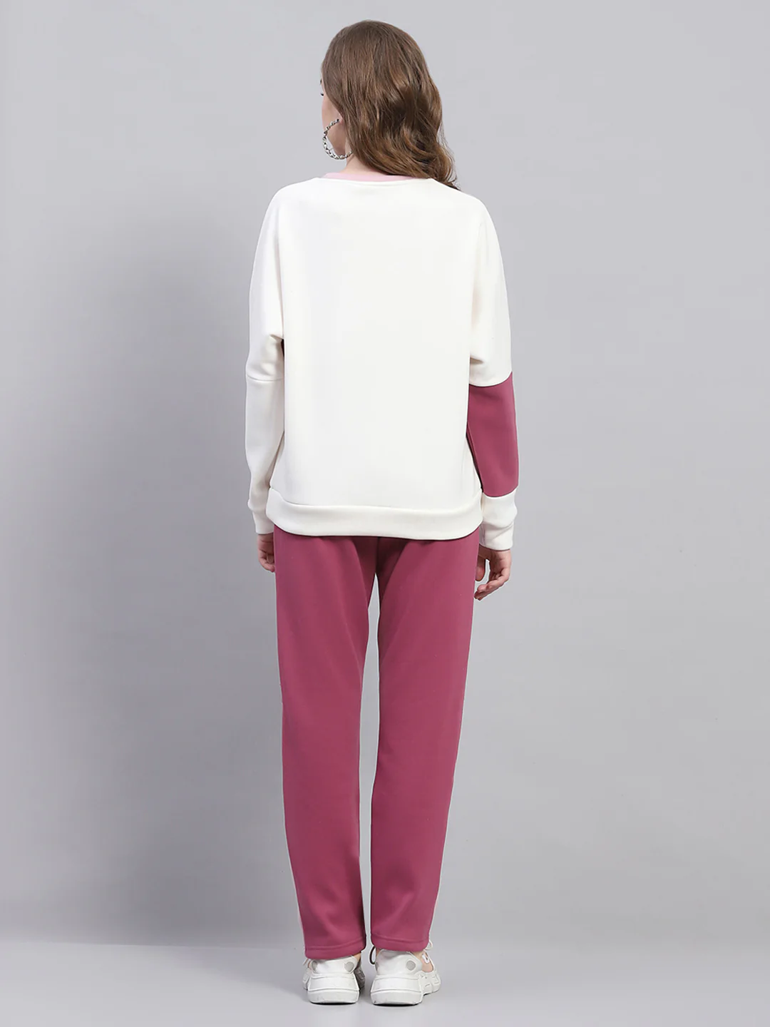 Women Pink Solid Round Neck Full Sleeve Tracksuit - Image 5