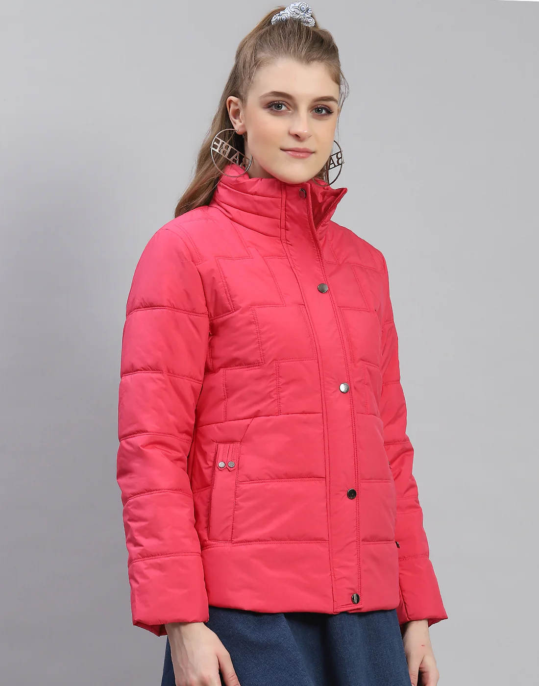 Women Pink Solid Stand Collar Full Sleeve Jacket - Image 4