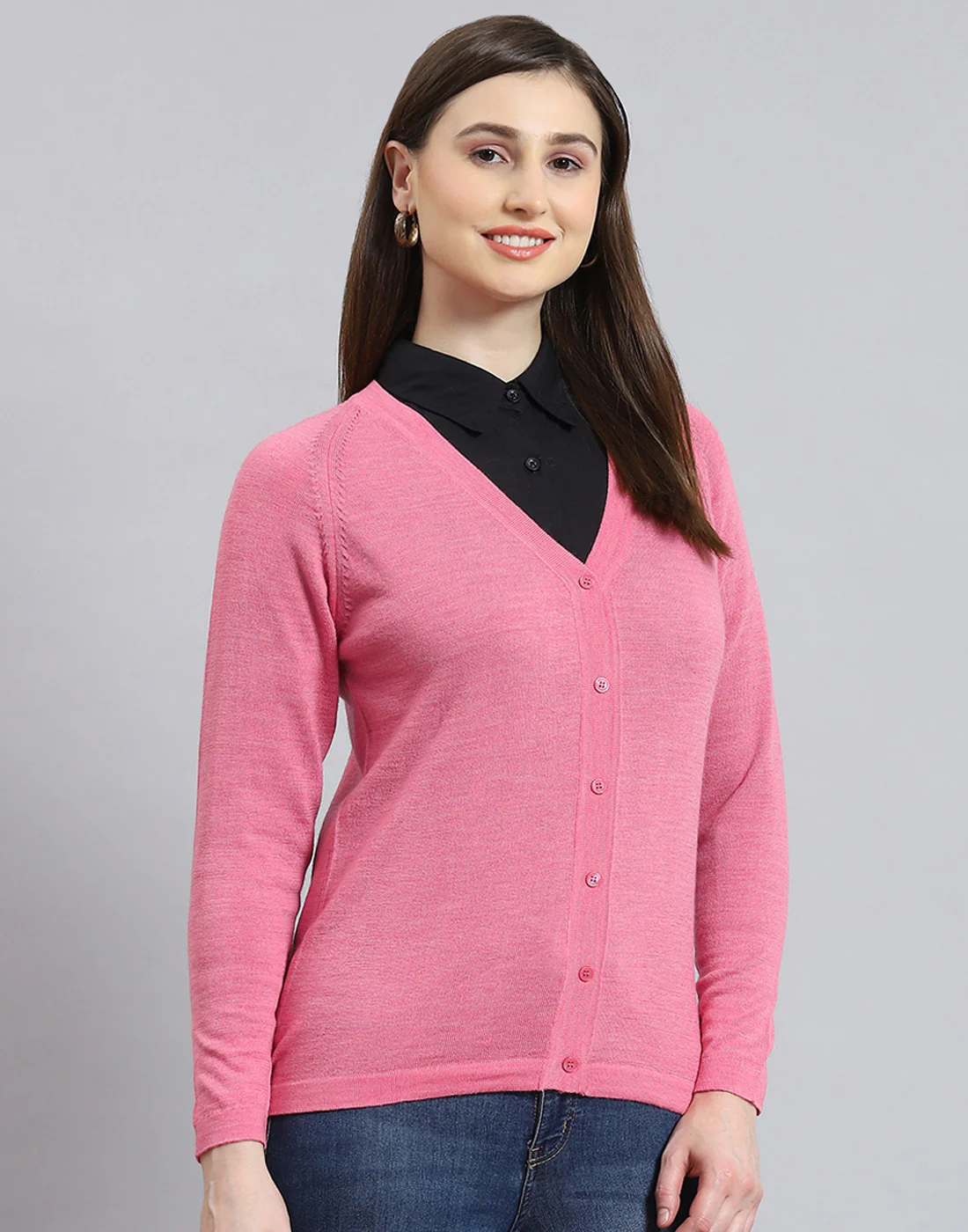 Women Pink Solid V Neck Full Sleeve Cardigan - Image 4