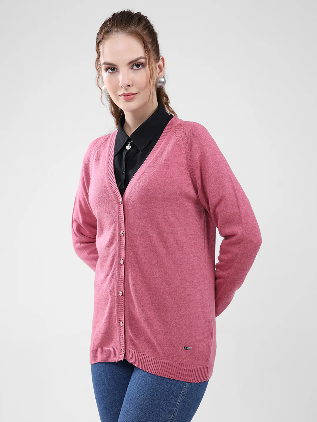 Women Pink Solid V Neck Full Sleeve Cardigan - Image 3