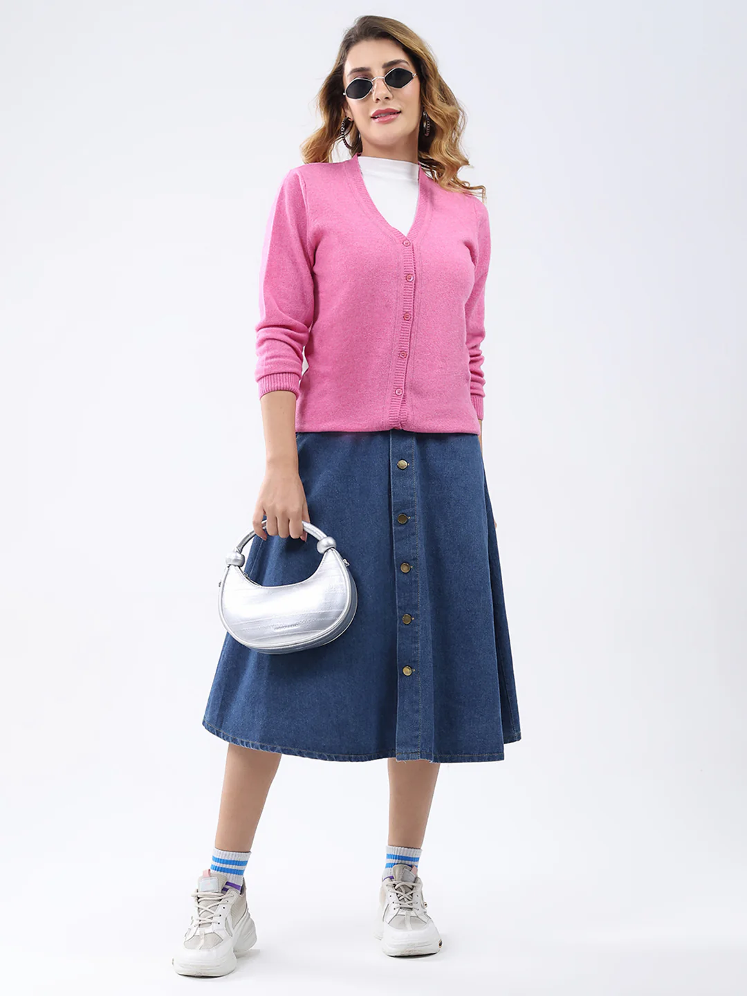 Women Pink Solid V Neck Full Sleeve Cardigan - Image 2