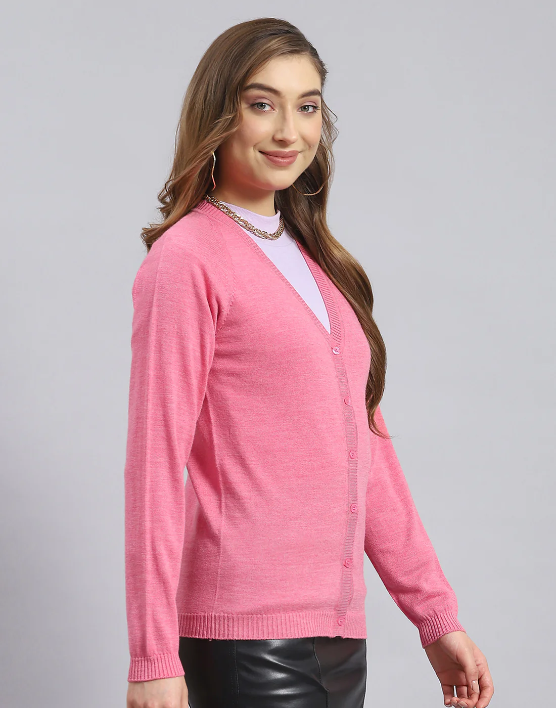 Women Pink Solid V Neck Full Sleeve Sweater - Image 4