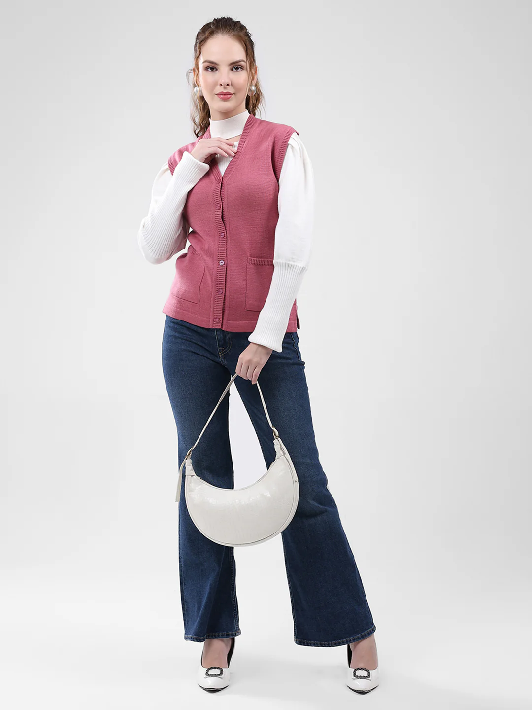 Women Pink Solid V Neck Sleeveless Cardigan - Image 2