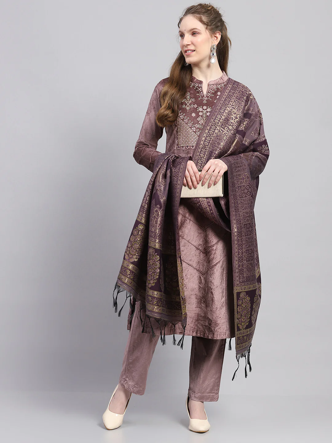 Women Purple Embroidered Round Neck Full Sleeve Kurti Set with Stole - Image 2