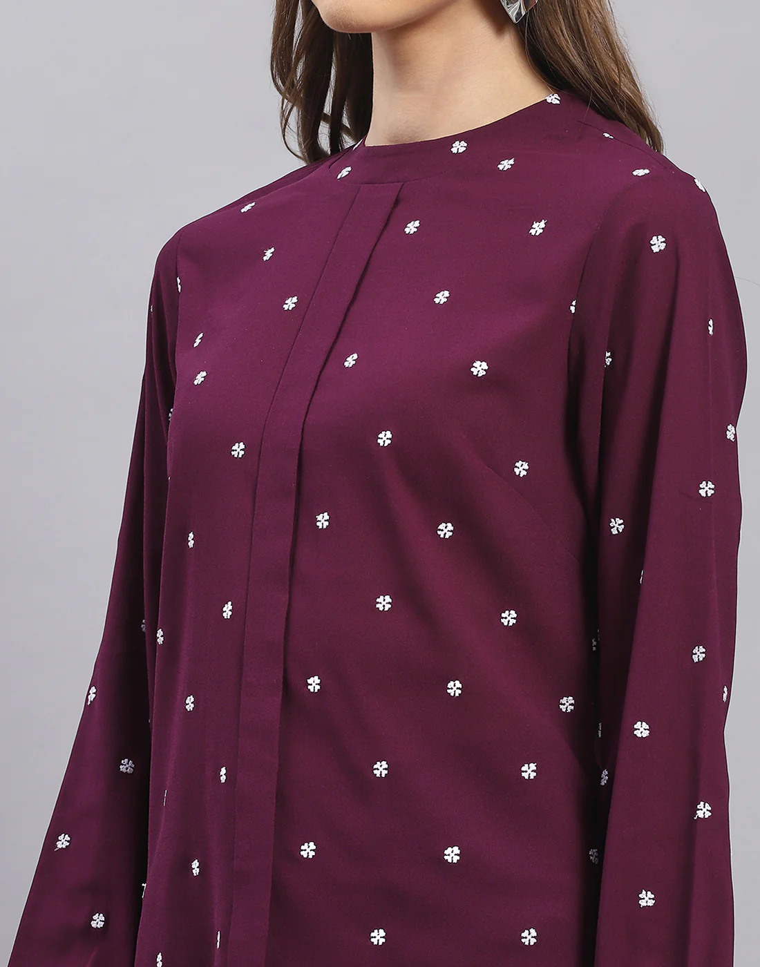 Women Purple Embroidered Round Neck Full Sleeve Top - Image 6