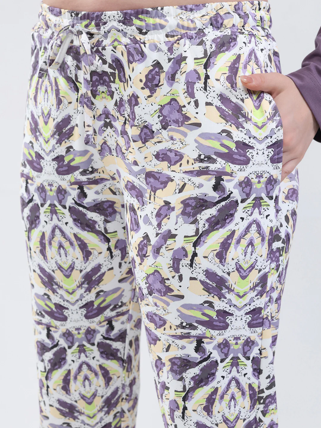 Women Purple Printed Round Neck Full Sleeve Lower Set - Image 9