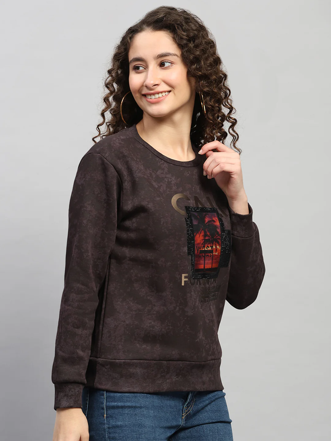 Women Purple Printed Round Neck Full Sleeve Sweatshirt - Image 4