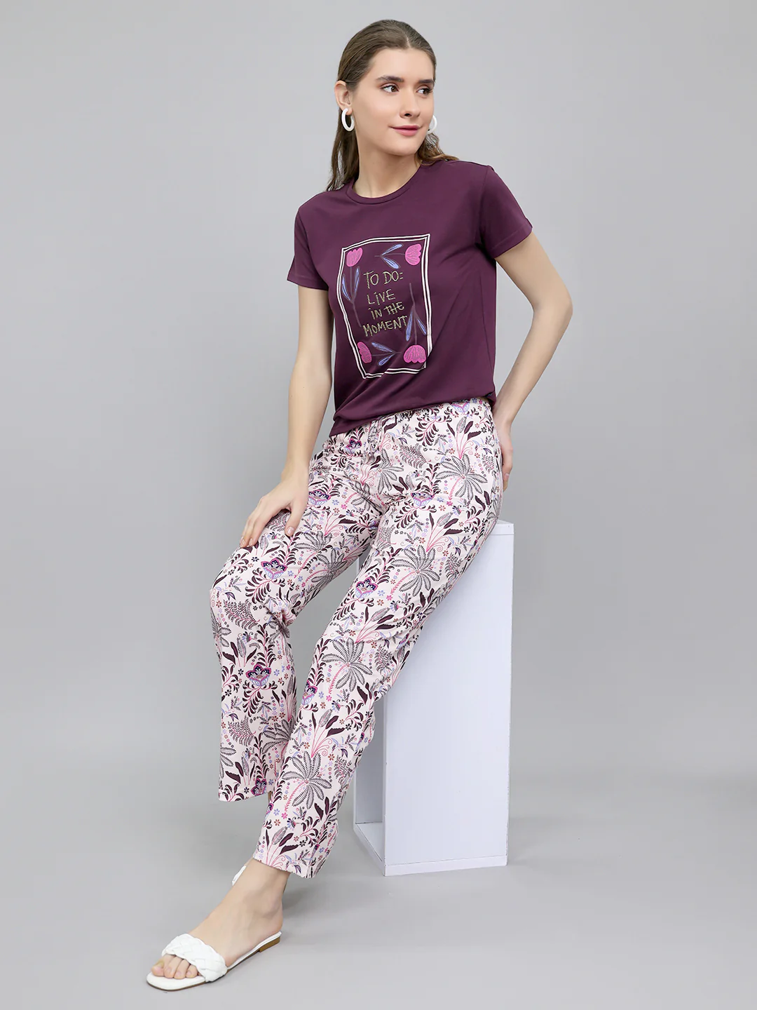 Women Purple Printed Round Neck Half Sleeve Lower Set - Image 6