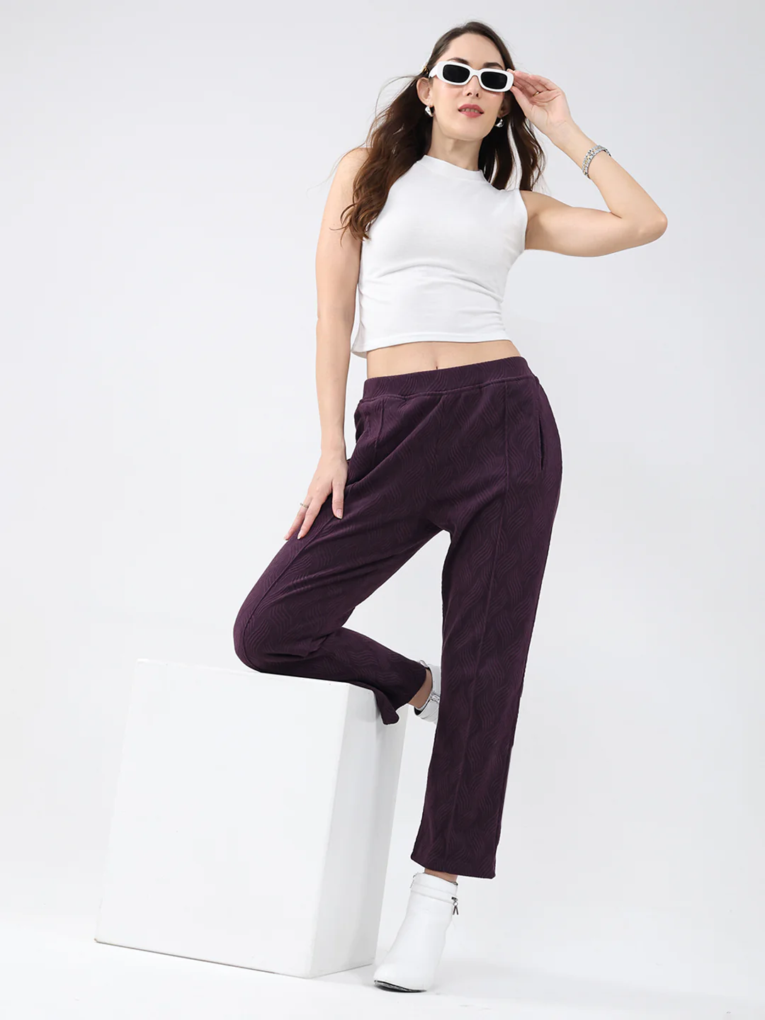 Women Purple Self Design Regular Fit Winter Lower - Image 2