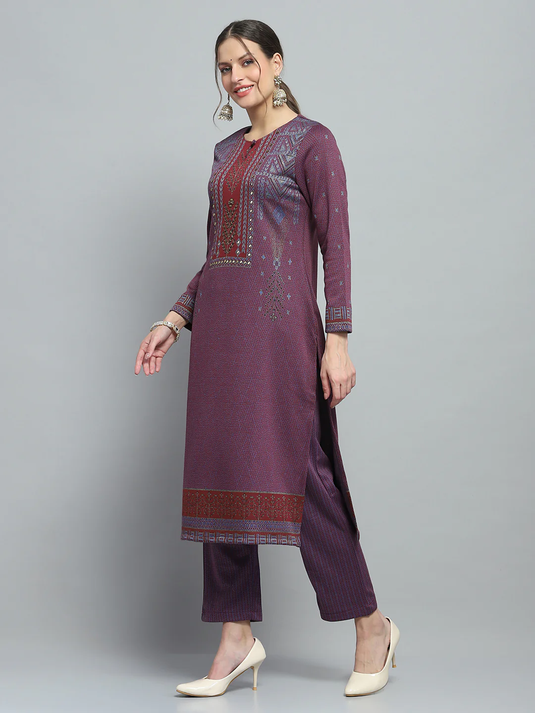 Women Purple Self Design Round Neck Full Sleeve Kurti Set for Winter - Image 4