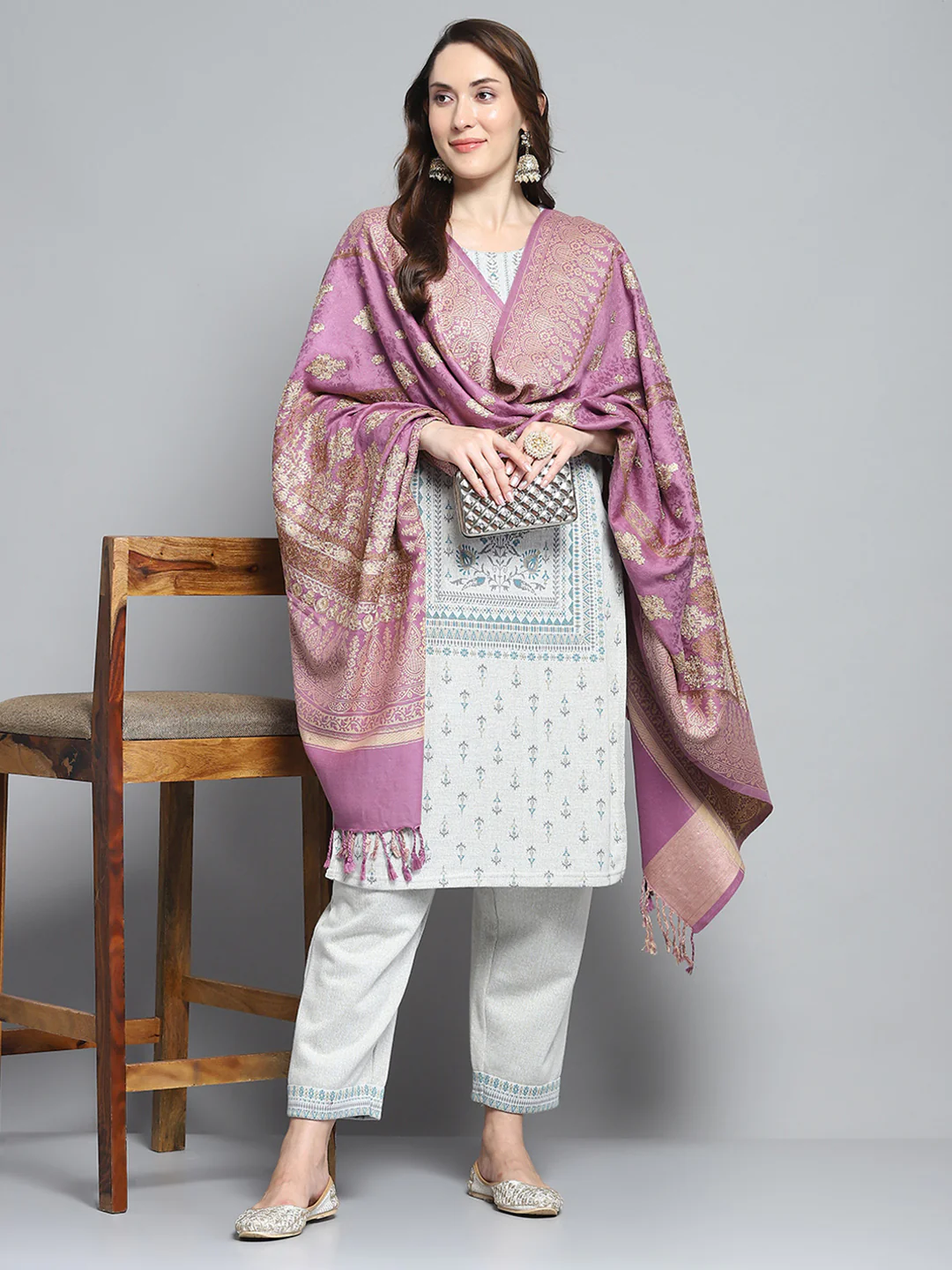 Women Purple Self Design Shawl - Image 2