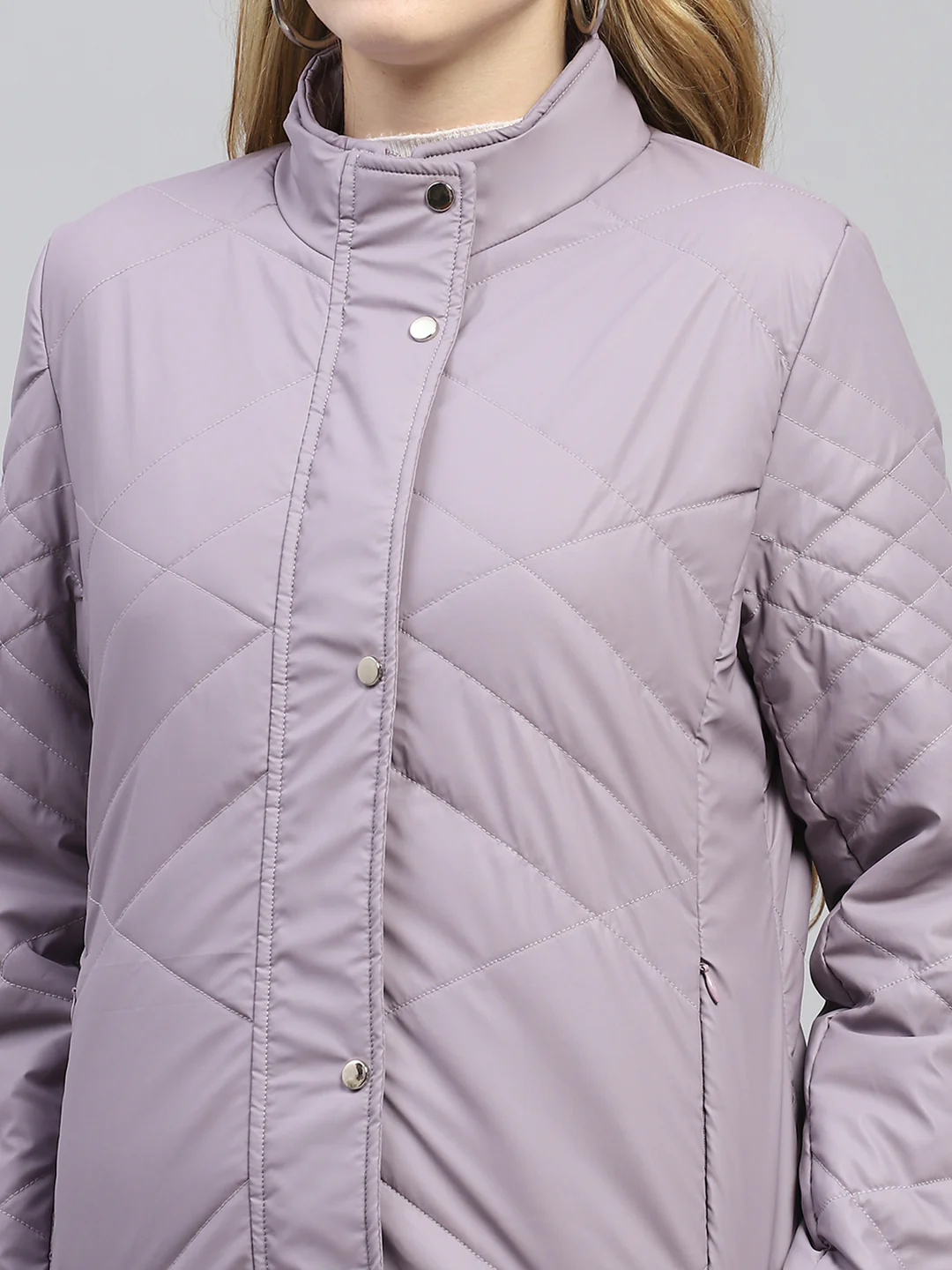 Women Purple Solid Mock Neck Full Sleeve Jacket - Image 6
