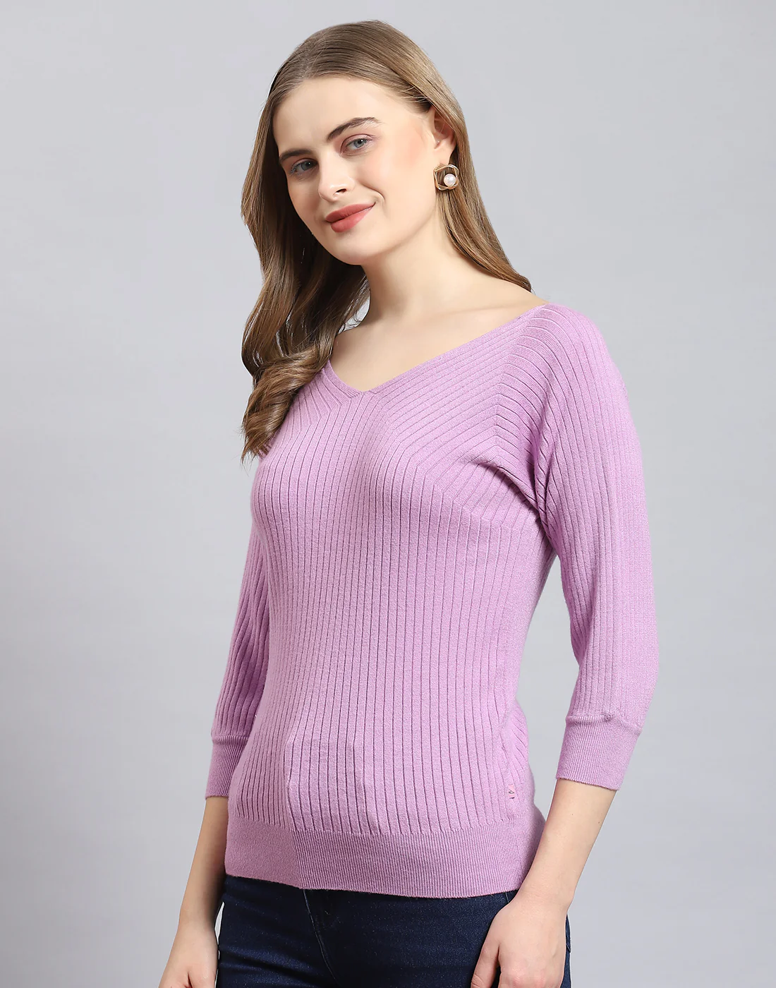 Women Purple Solid V Neck 3/4 Sleeve Top - Image 4