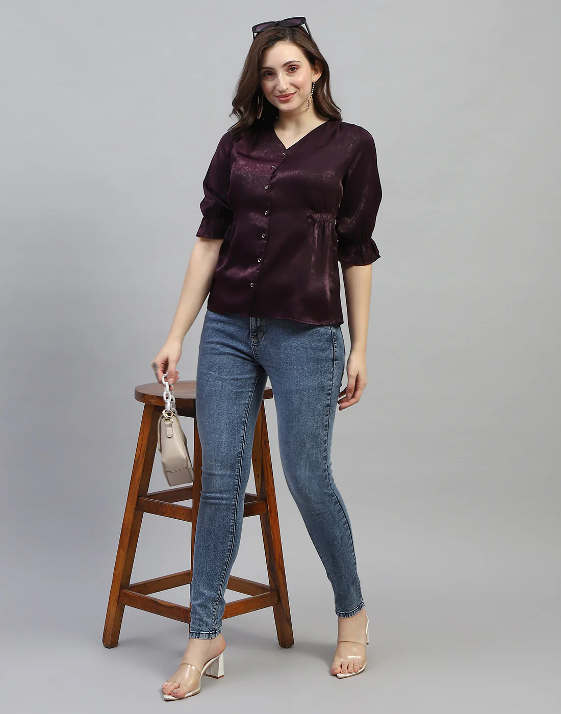 Women Purple Solid V Neck 3/4 Sleeve Top - Image 2