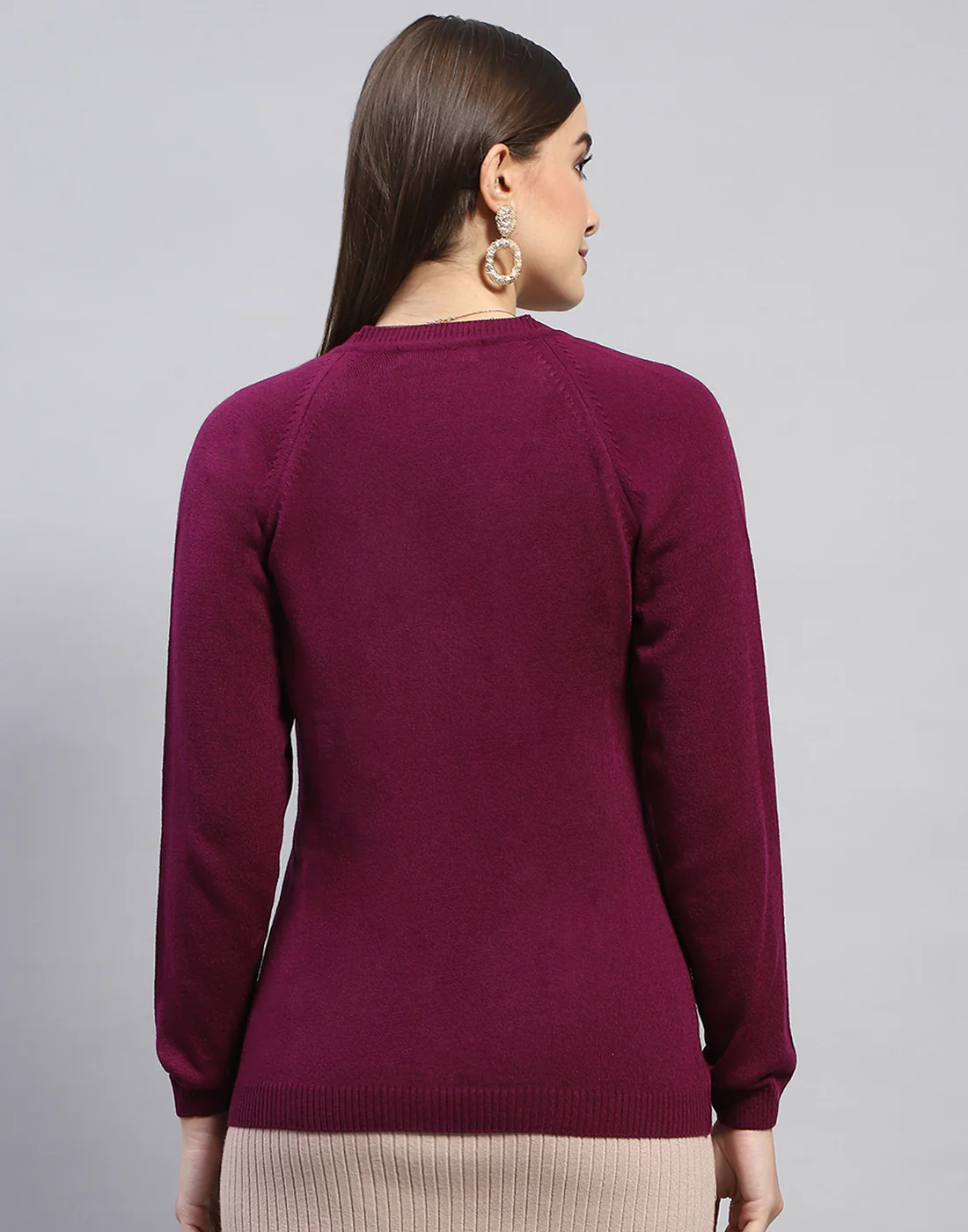 Women Purple Solid V Neck Full Sleeve Cardigan - Image 5