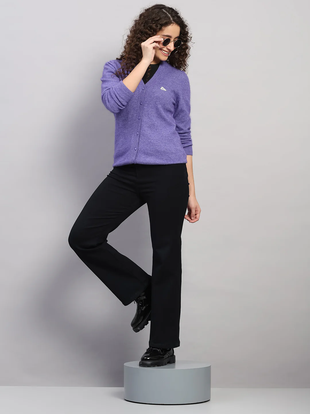 Women Purple Solid V Neck Full Sleeve Cardigan - Image 2