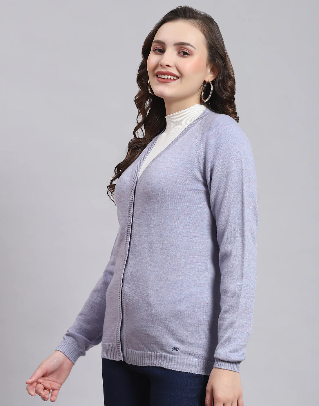 Women Purple Solid V Neck Full Sleeve Sweater - Image 4