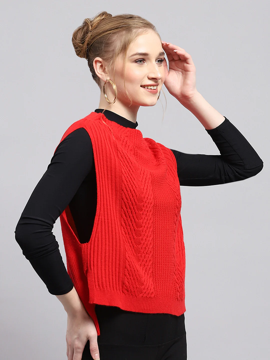 Women Red Self Design Round Neck Sleeveless Winter Tops - Image 4
