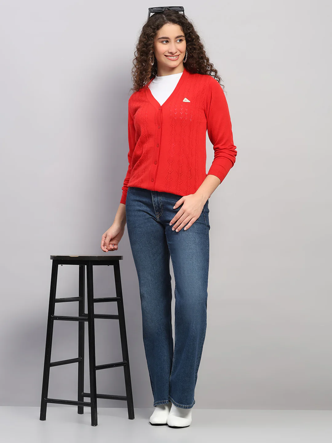 Women Red Self Design V Neck Full Sleeve Cardigan - Image 2