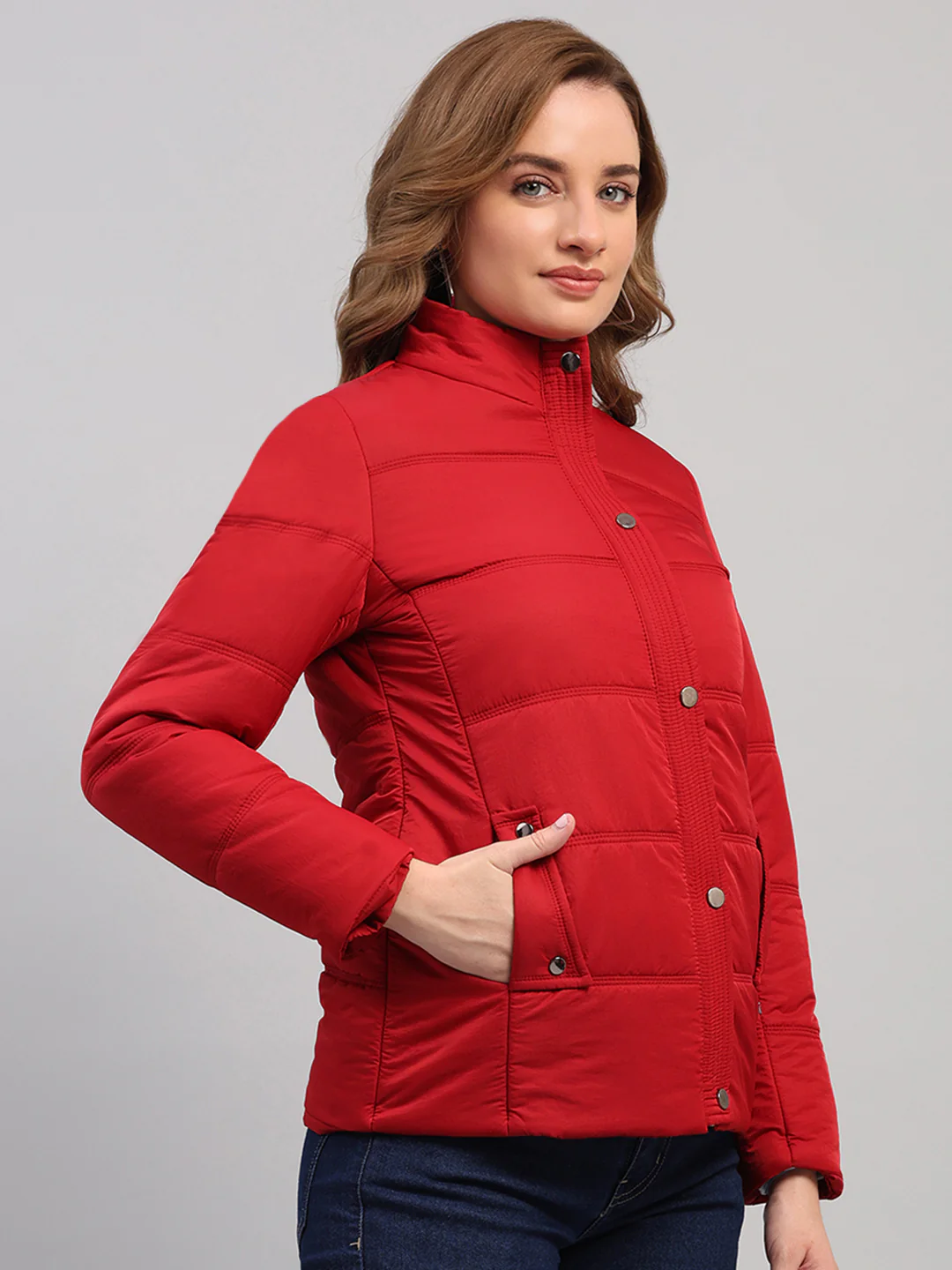 Women Red Solid Collar Full Sleeve Jacket - Image 4