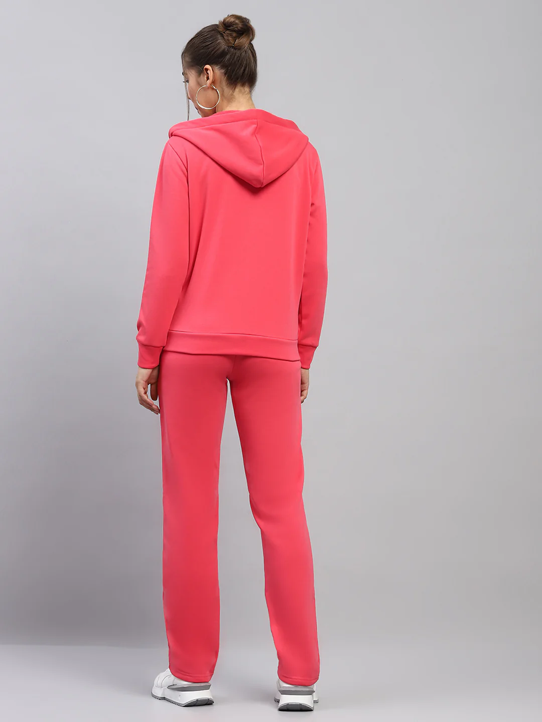Women Red Solid Hooded Full Sleeve Tracksuit - Image 5