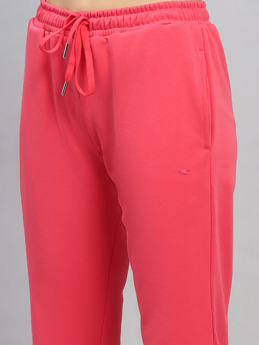 Women Red Solid Hooded Full Sleeve Tracksuit - Image 8