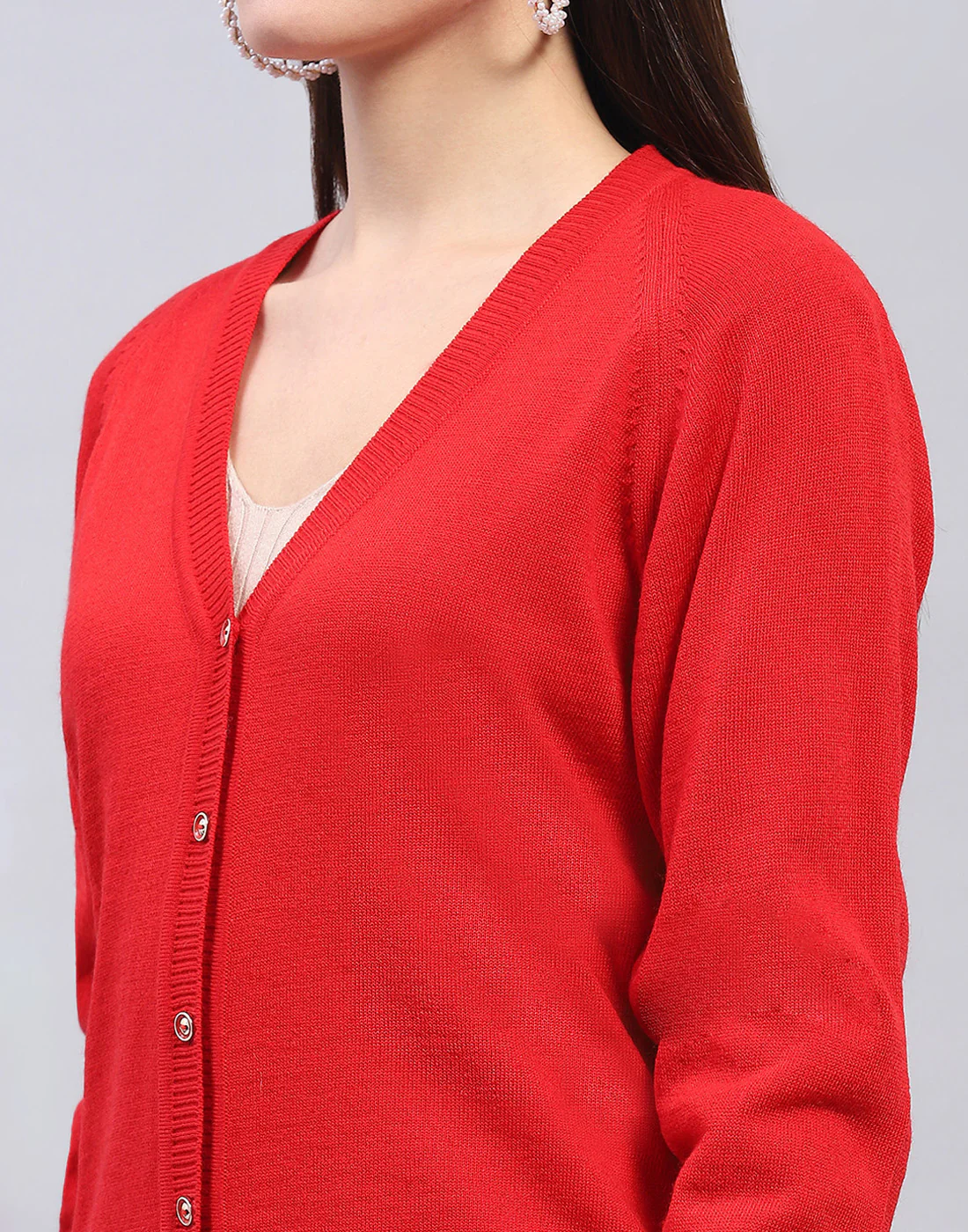 Women Red Solid V Neck Full Sleeve Cardigan - Image 7