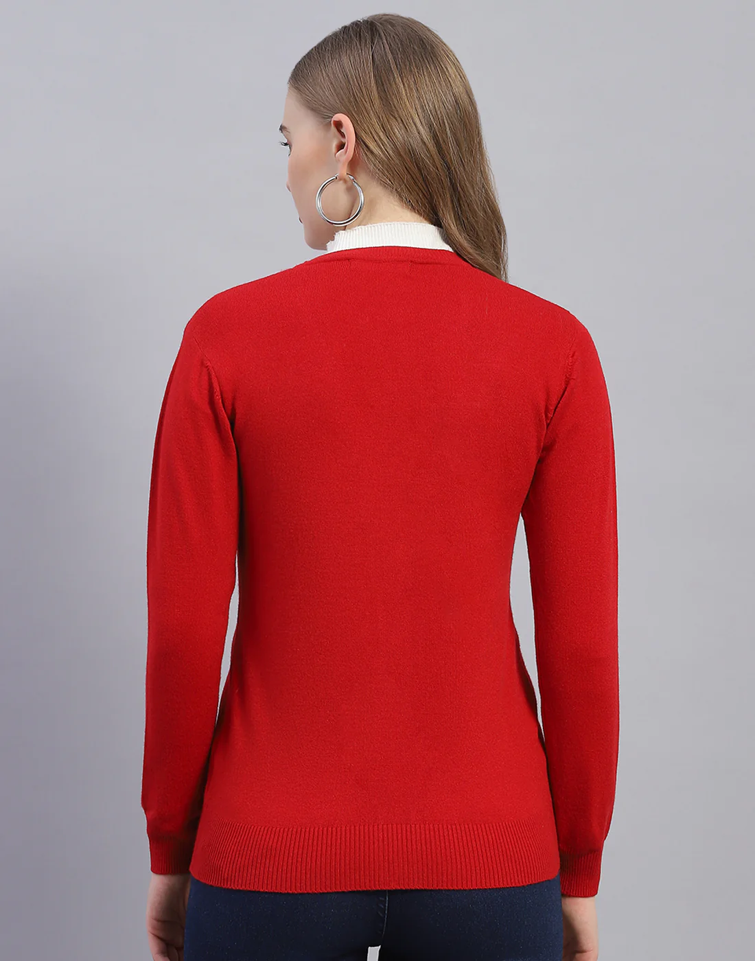 Women Red Solid V Neck Full Sleeve Cardigan - Image 5