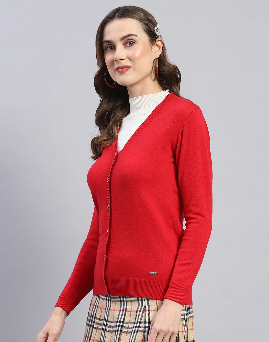 Women Red Solid V Neck Full Sleeve Cardigan - Image 3