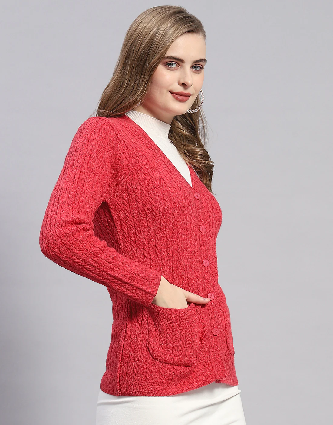 Women Red Solid V Neck Full Sleeve Cardigan - Image 4