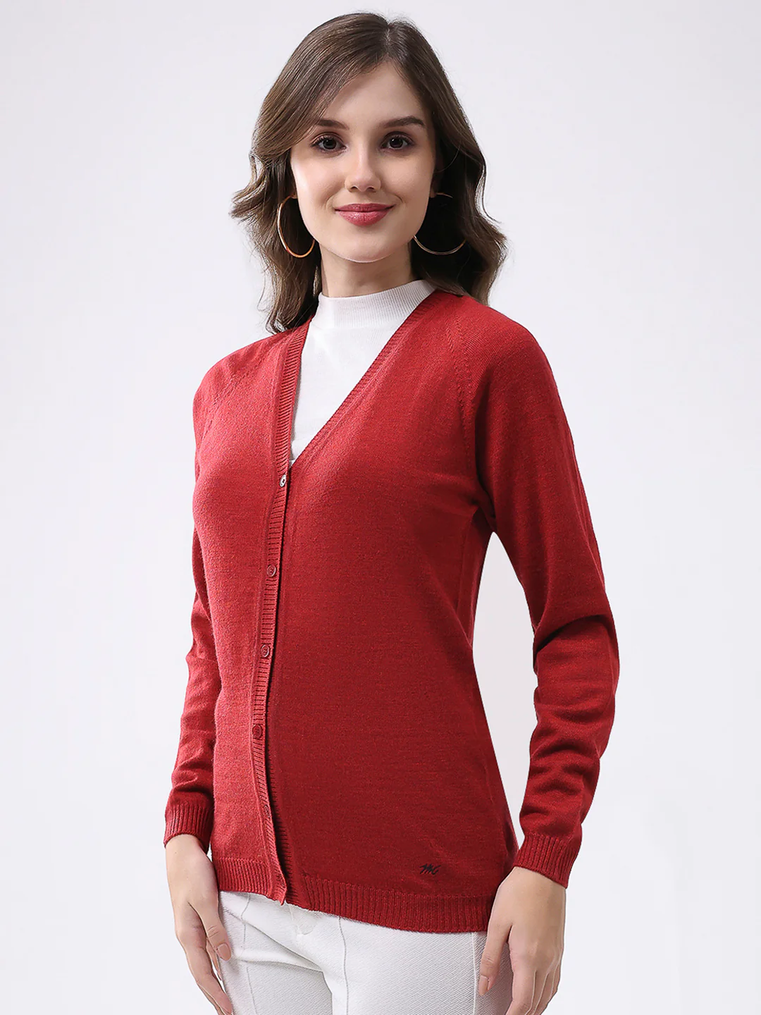 Women Red Solid V Neck Full Sleeve Cardigan - Image 3