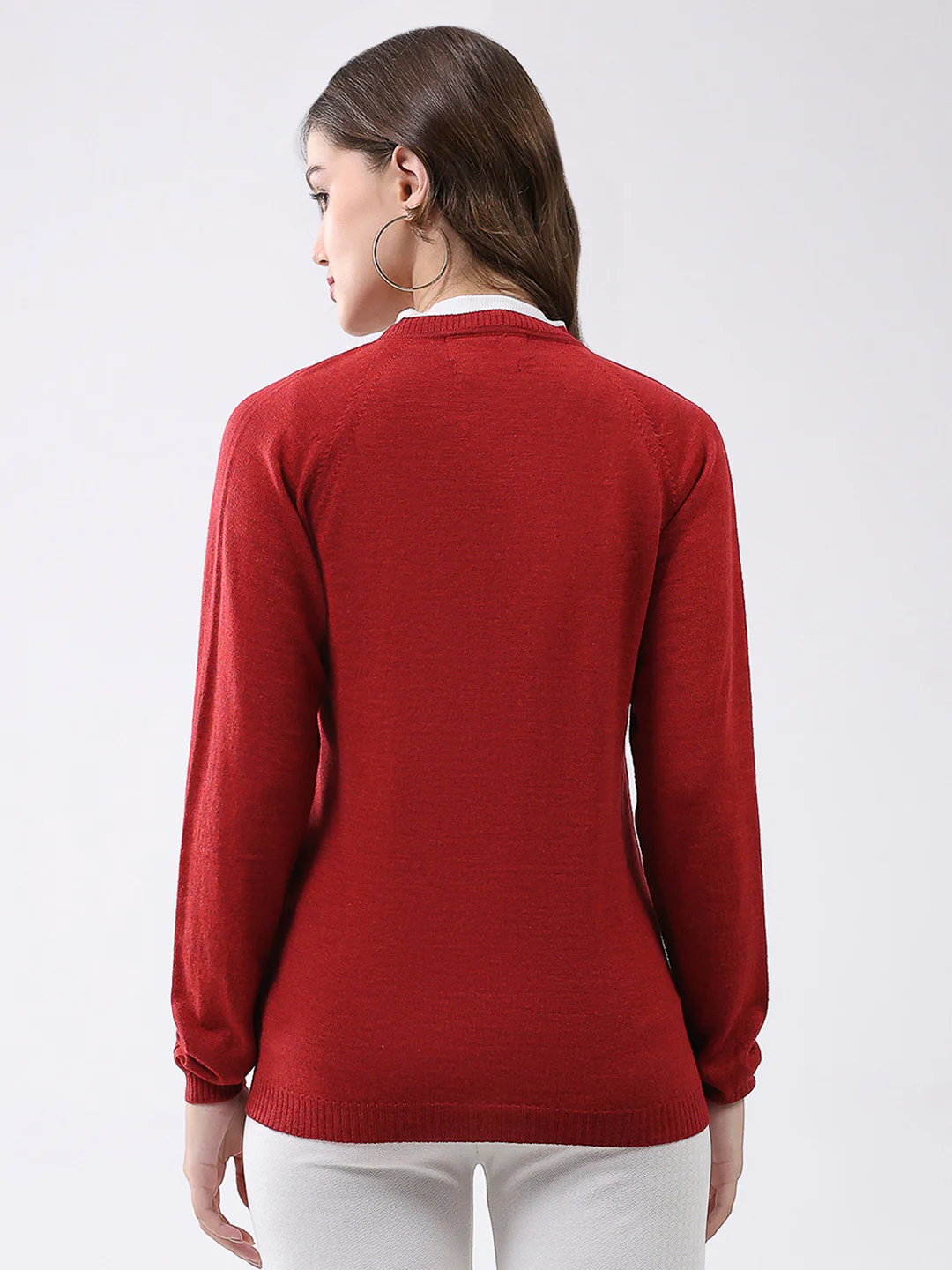 Women Red Solid V Neck Full Sleeve Cardigan - Image 5