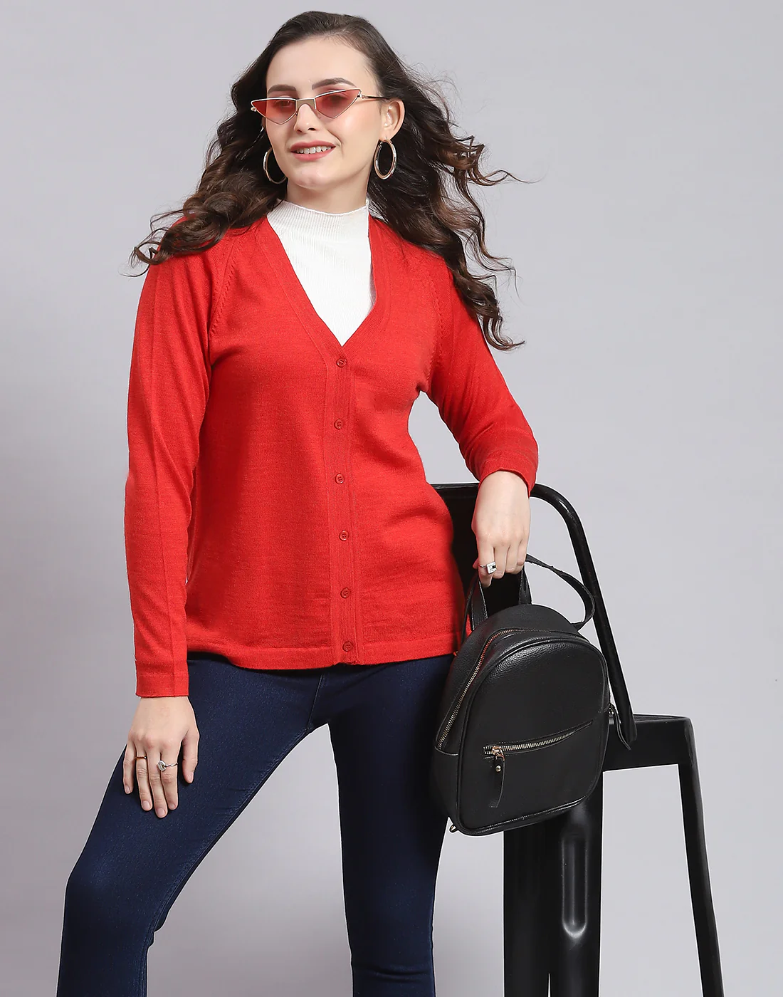 Women Red Solid V Neck Full Sleeve Sweater - Image 2