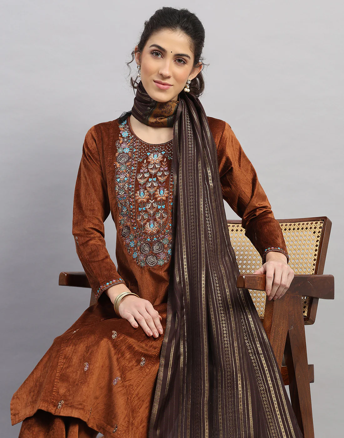 Women Rust Printed Round Neck Full Sleeve 3 Pc Kurtis Set for Winter - Image 3