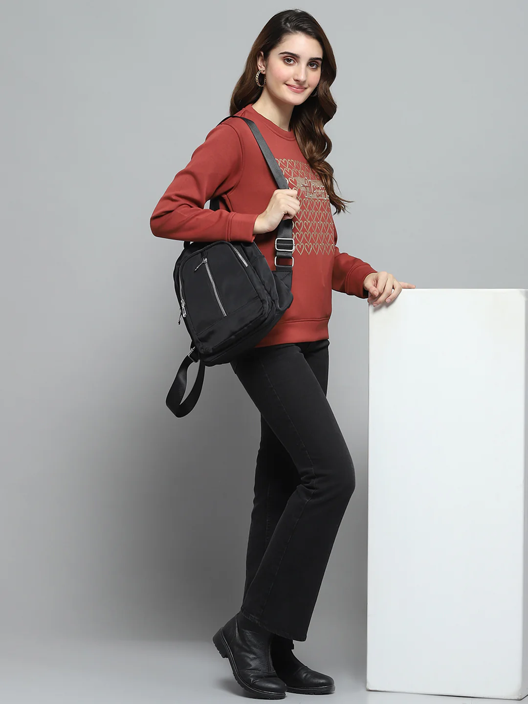 Women Rust Printed Round Neck Full Sleeve Sweatshirt - Image 2
