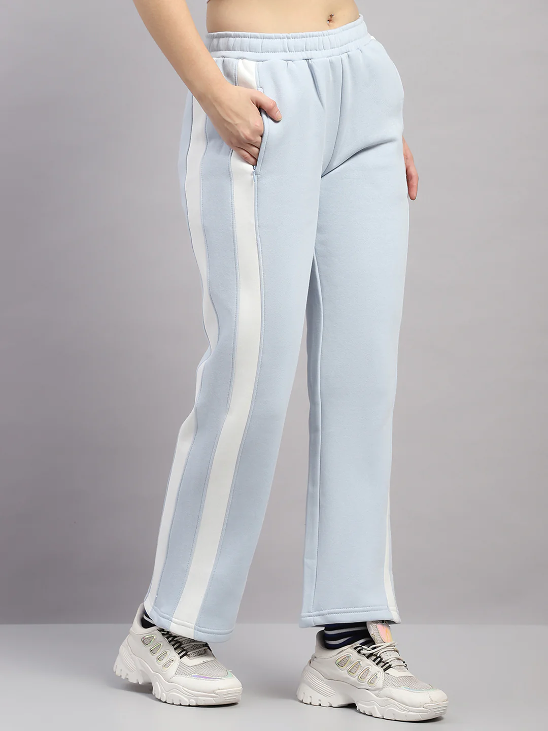 Women Sky Blue Printed Regular Fit Winter Lower - Image 4