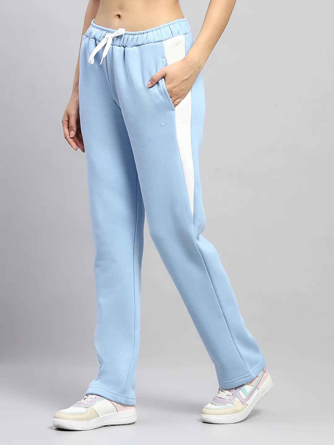 Women Sky Blue Solid Mock Neck Full Sleeve Tracksuit - Image 7