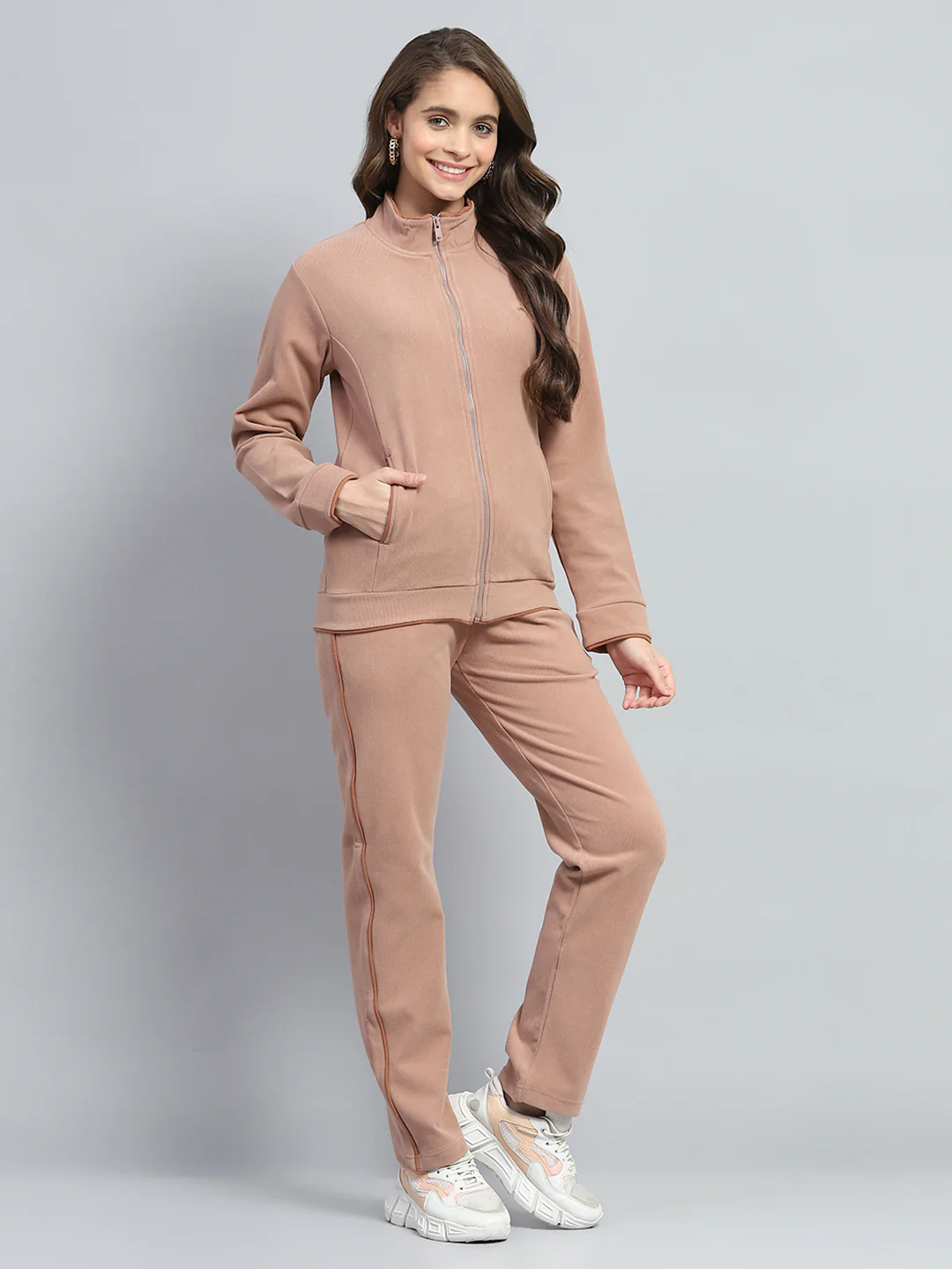 Women Tan Solid Mock Neck Full Sleeve Winter Tracksuit - Image 4