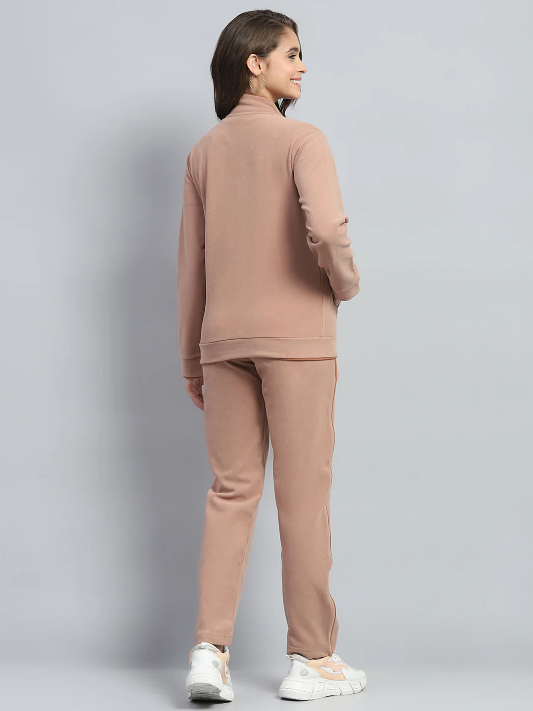 Women Tan Solid Mock Neck Full Sleeve Winter Tracksuit - Image 5