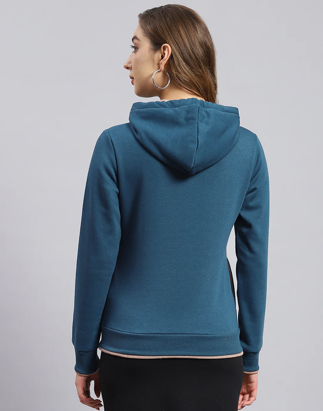 Women Teal Blue Embroidered Hooded Full Sleeve Sweatshirt - Image 5
