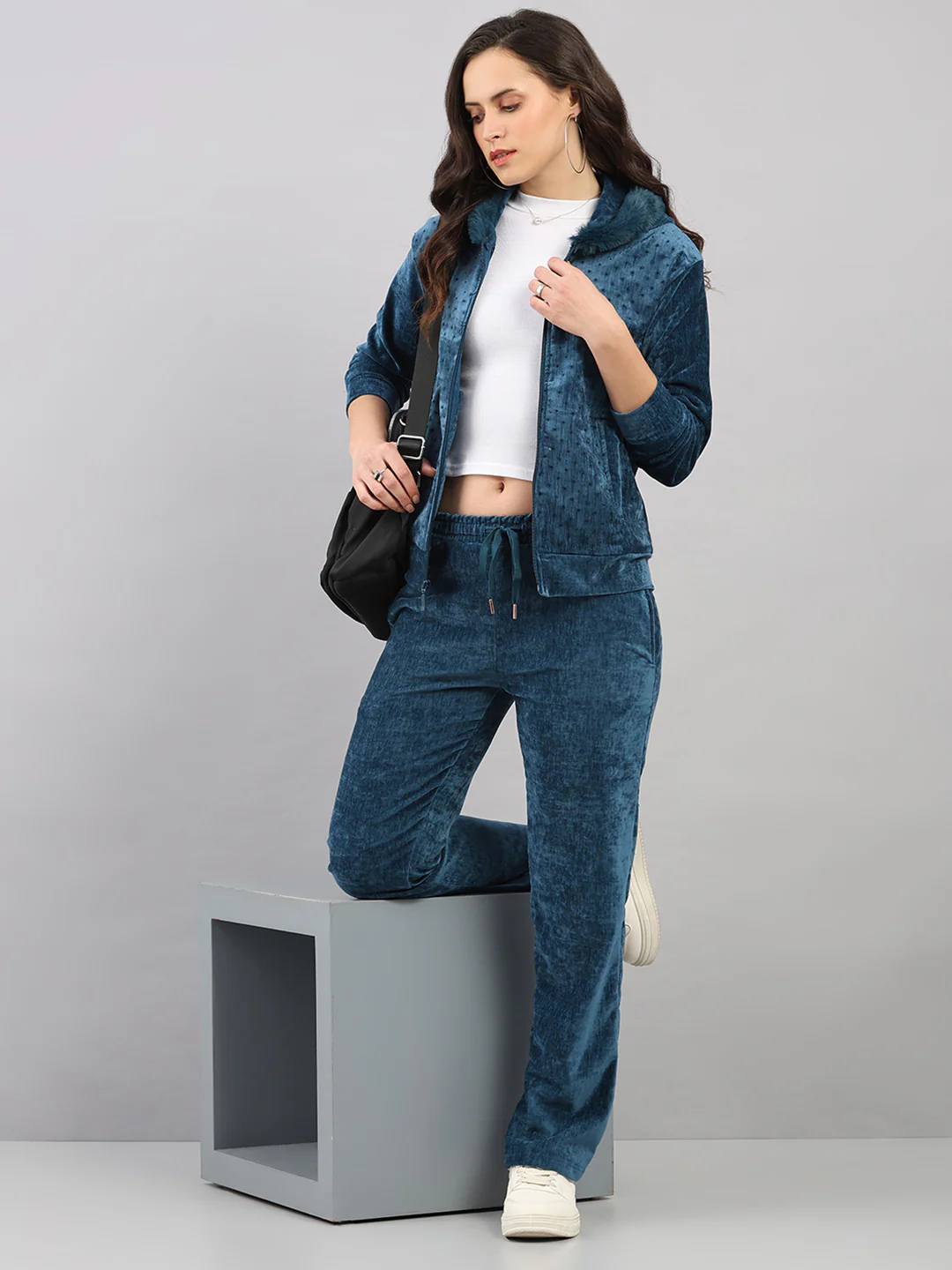 Women Teal Blue Polka Dots Hooded Full Sleeve Winter Tracksuit - Image 2
