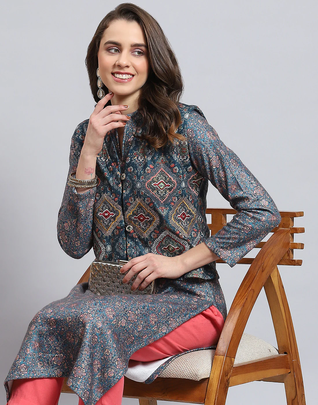 Women Teal Blue Printed Mandarin Collar Full Sleeve Kurtis Set - Image 2