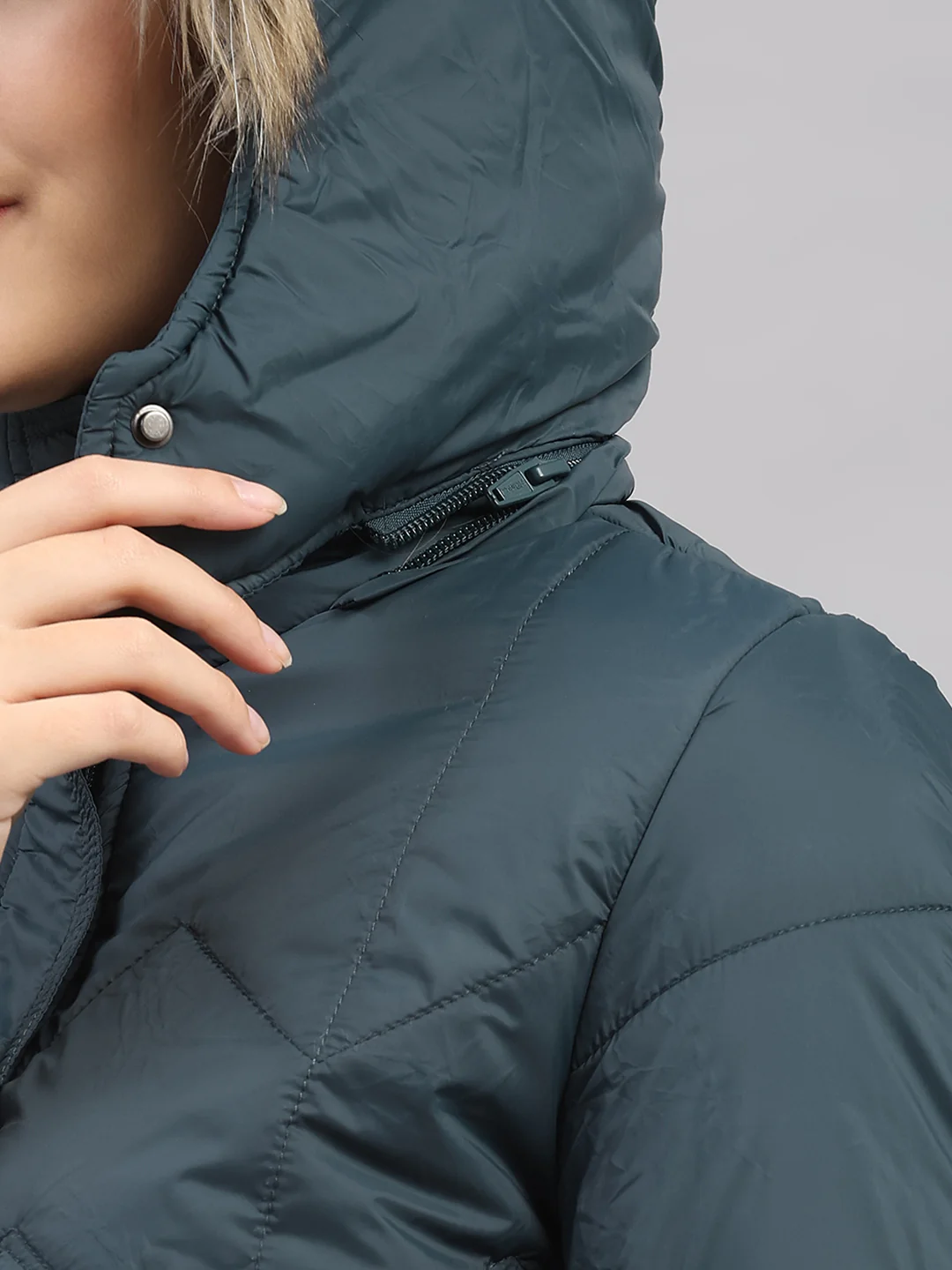 Women Teal Blue Self Design Hooded Full Sleeve Jacket - Image 7