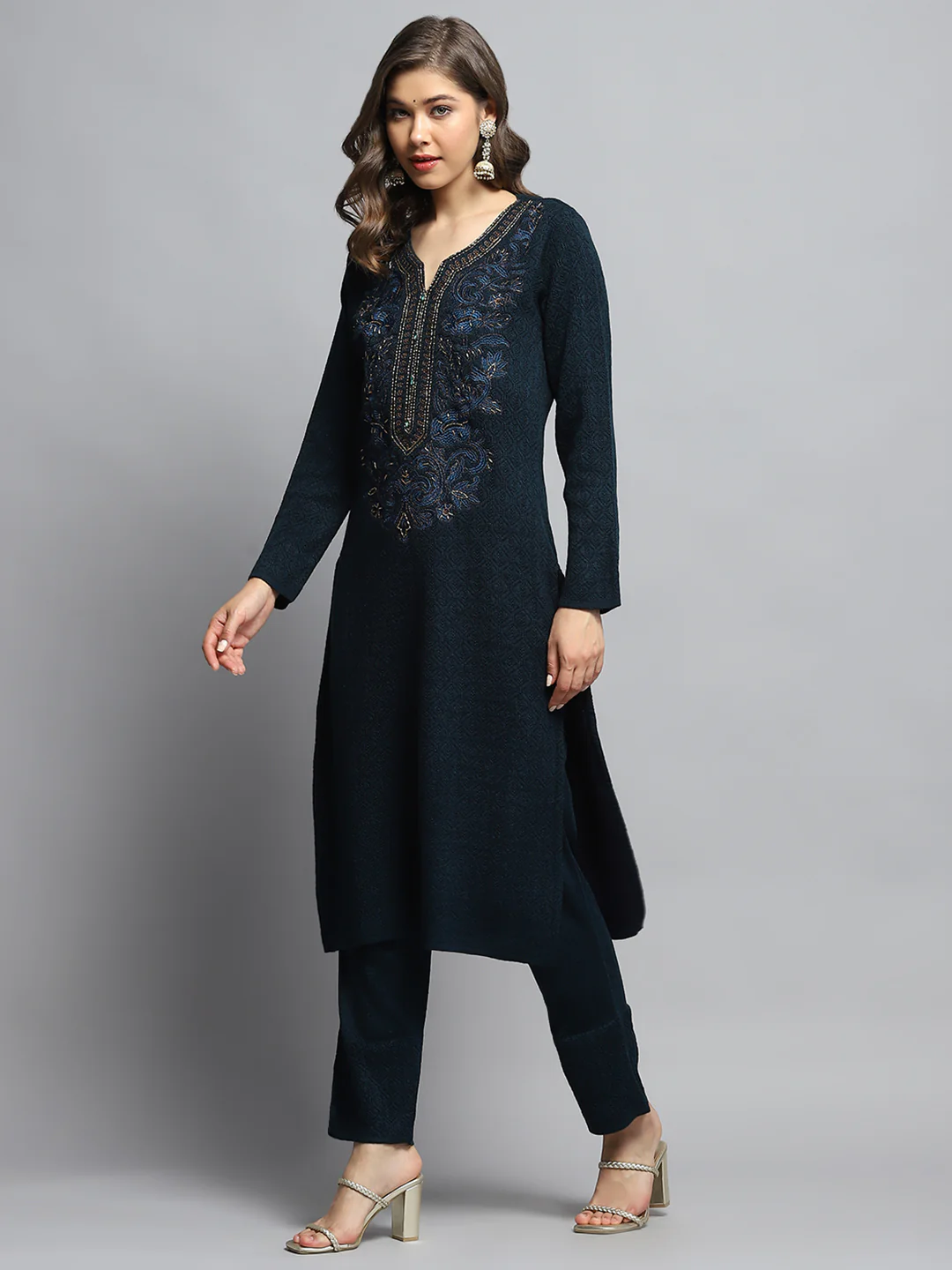 Women Teal Blue Self Design V Neck Full Sleeve Kurti Set - Image 3