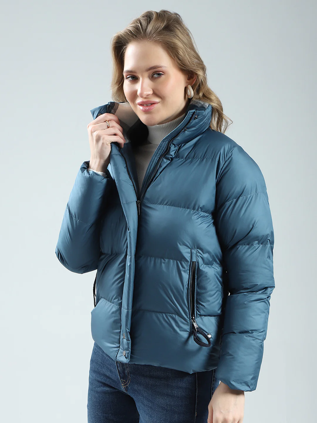 Women Teal Blue Solid Mock Neck Full Sleeve Jacket - Image 3
