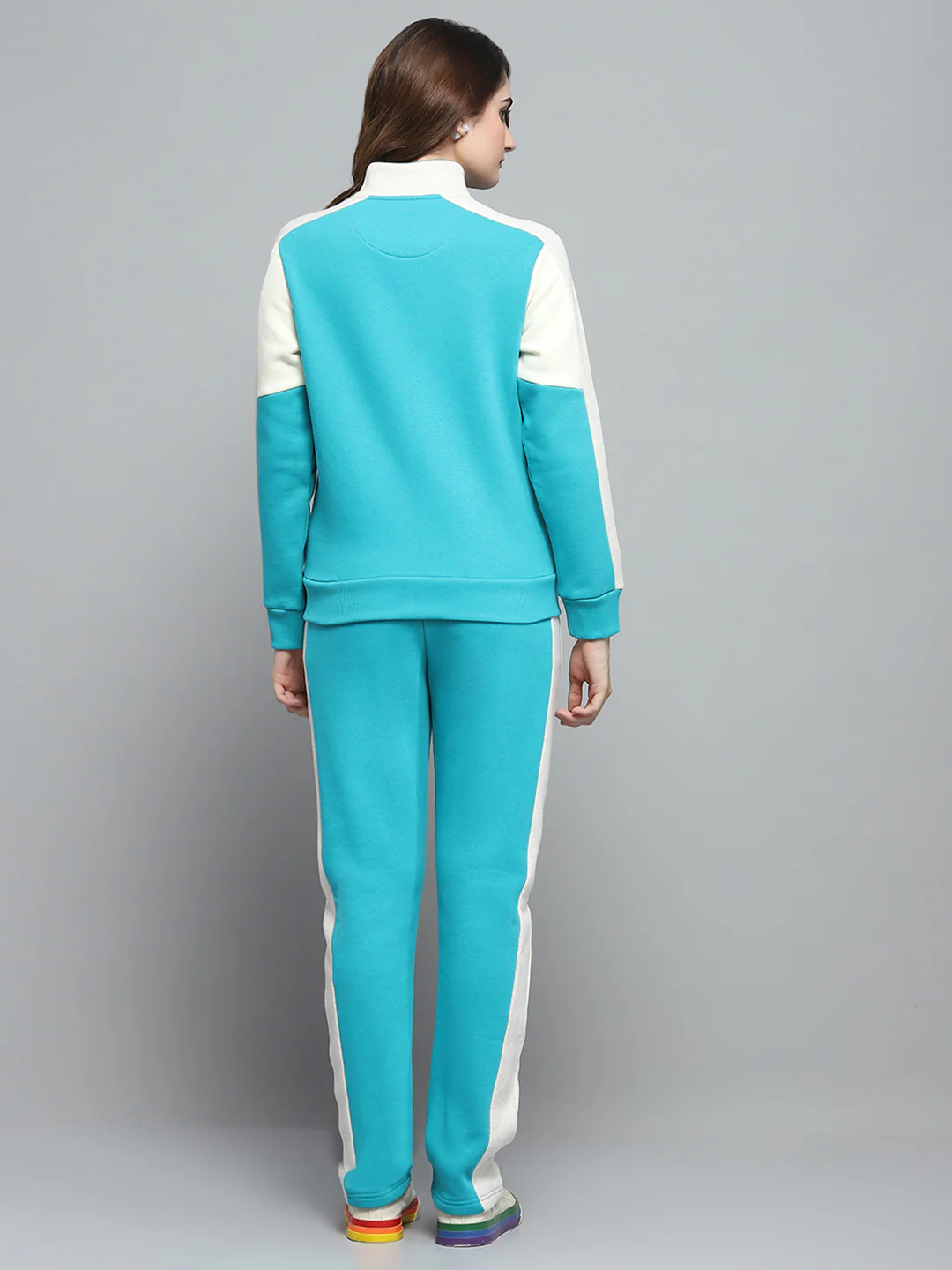 Women Teal Blue Solid Mock Neck Full Sleeve Tracksuit - Image 5