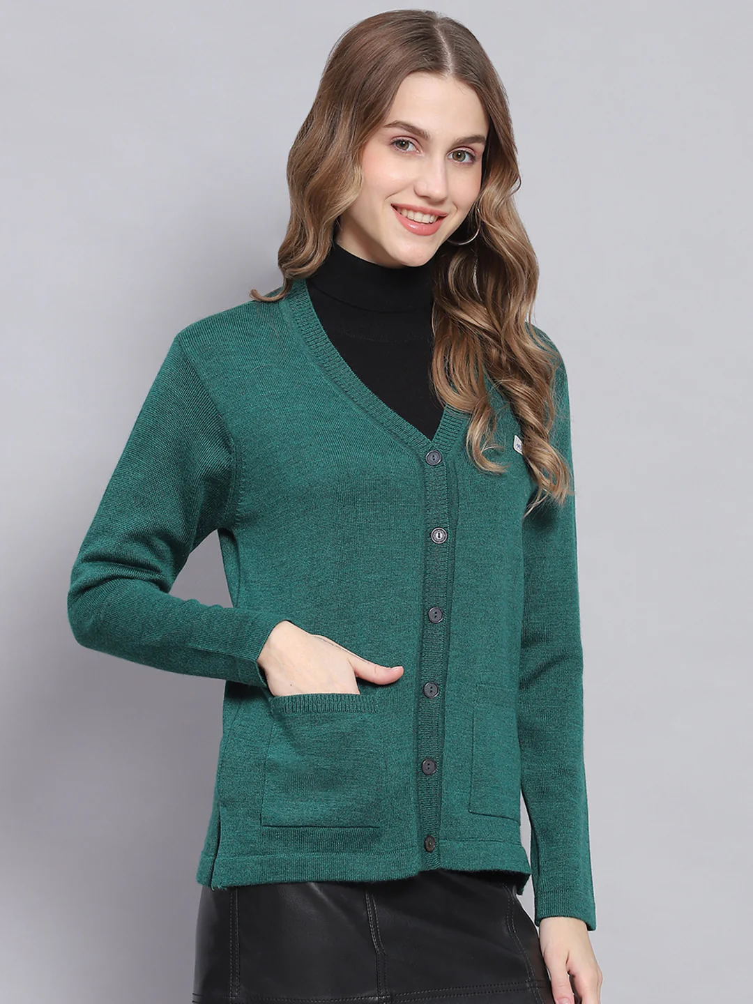 Women Teal Blue Solid V Neck Full Sleeve Cardigans - Image 4