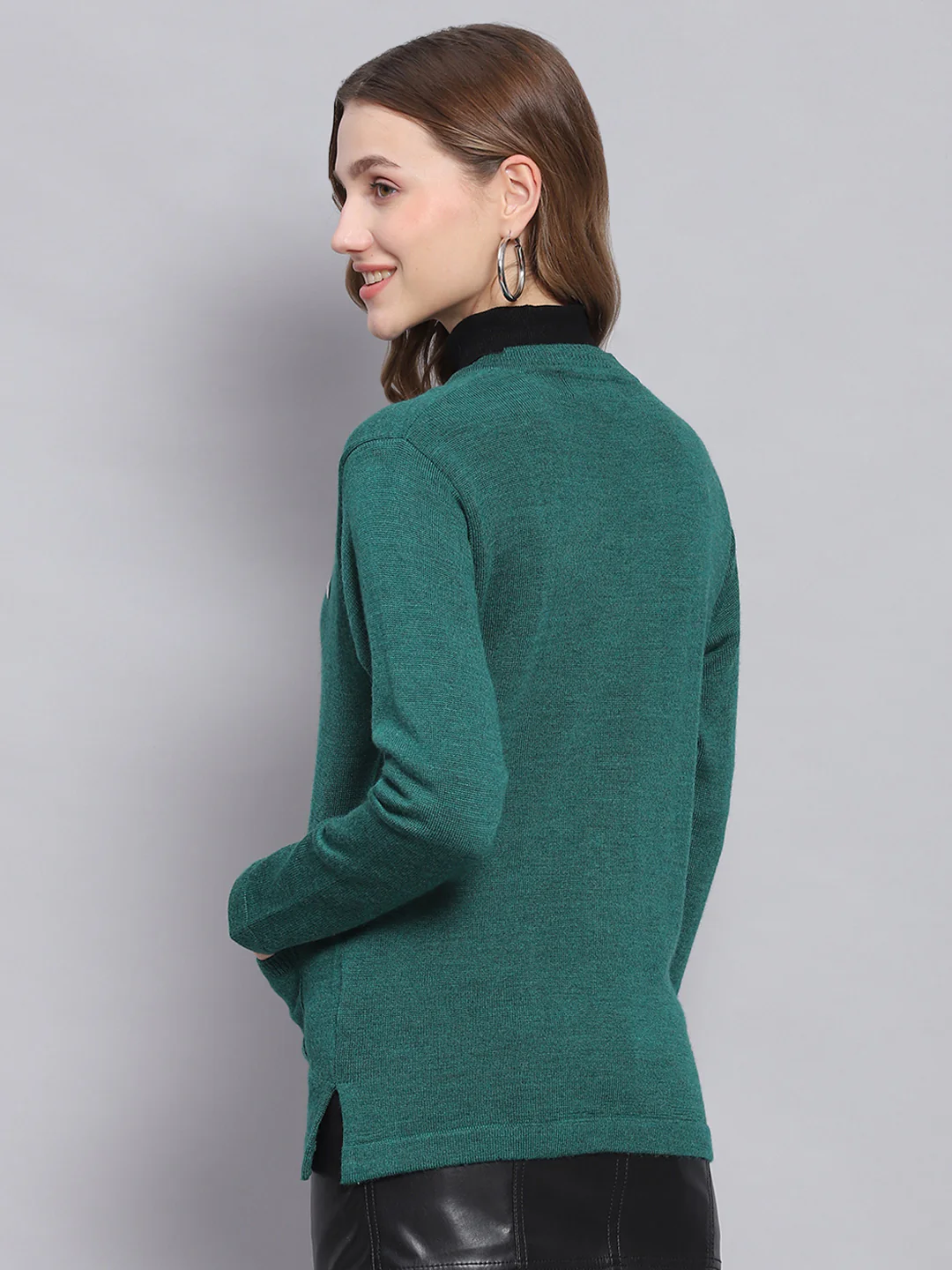 Women Teal Blue Solid V Neck Full Sleeve Cardigans - Image 5