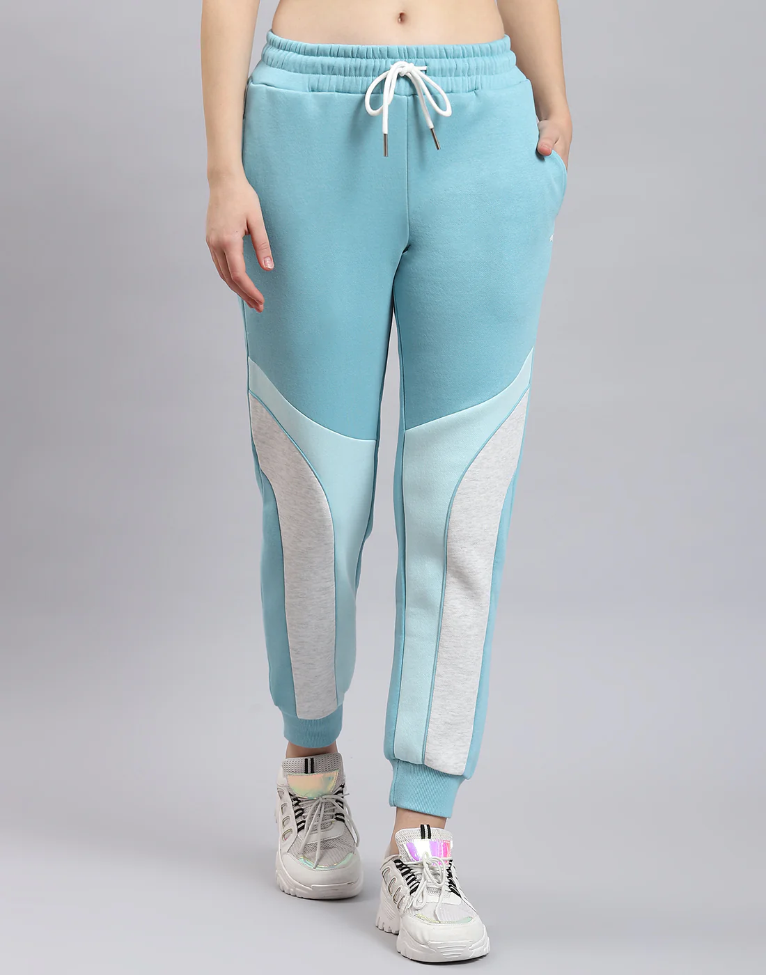 Women Turquoise Blue Solid Hooded Full Sleeve Tracksuit - Image 7
