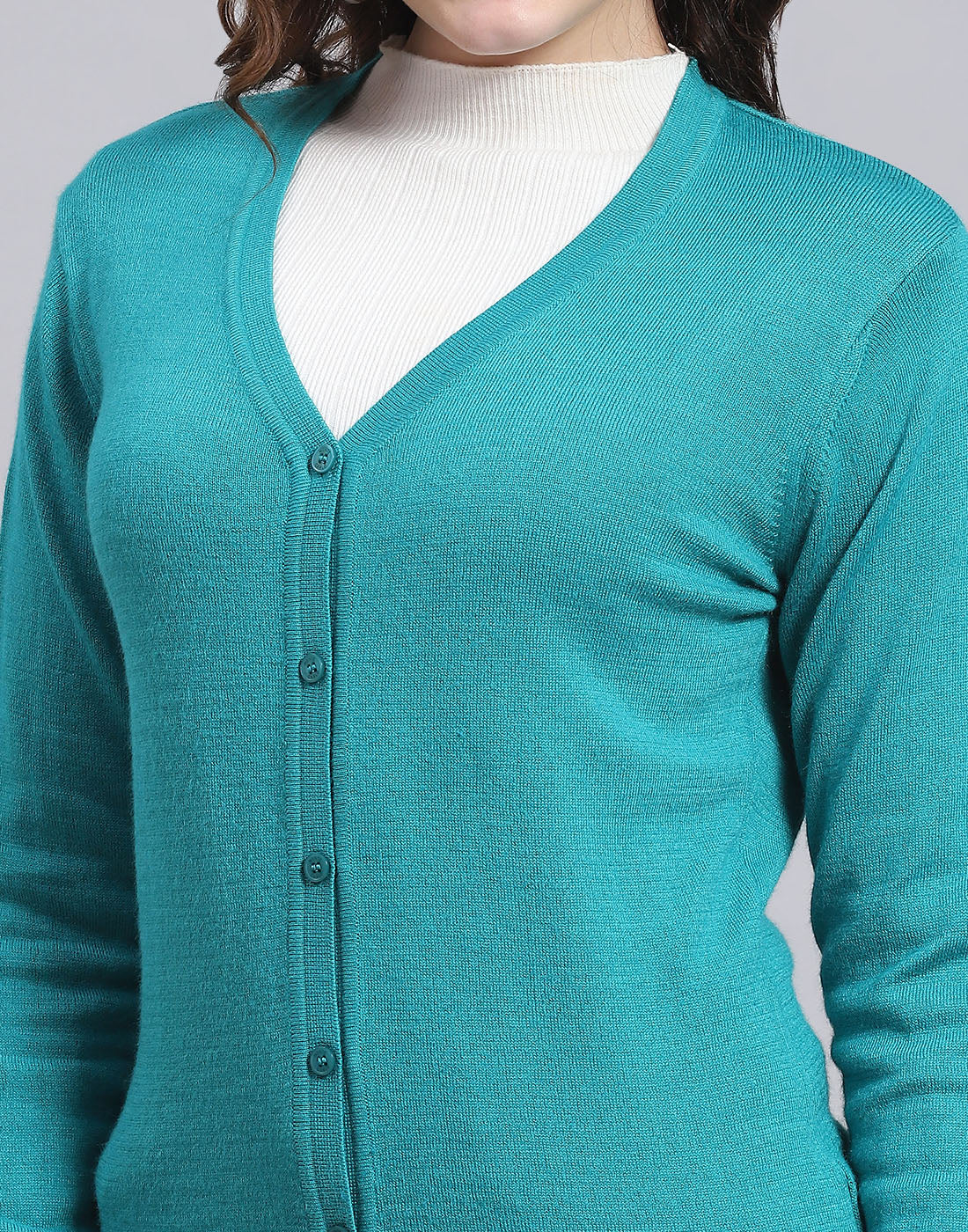 Women Turquoise Blue Solid V Neck Full Sleeve Cardigan - Image 6
